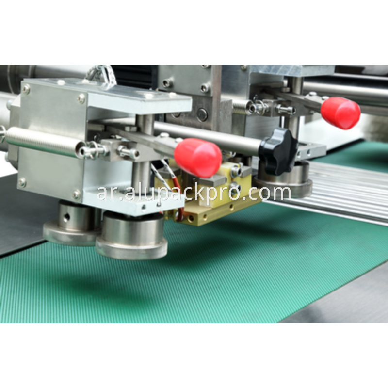 ماكينة تغليف الوسائد pillow packing machine